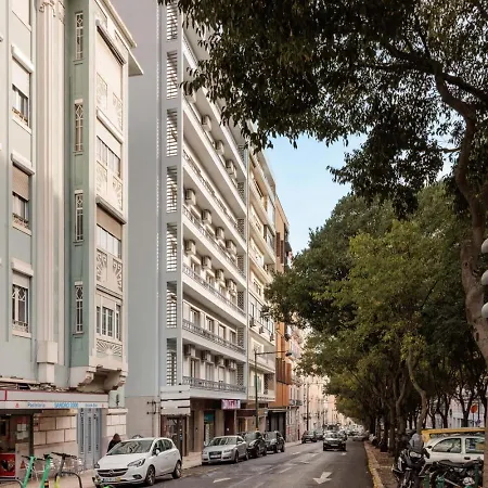 Daire Barambu - 3 Bedrooms And Office In Avenidas Novas Lisboa